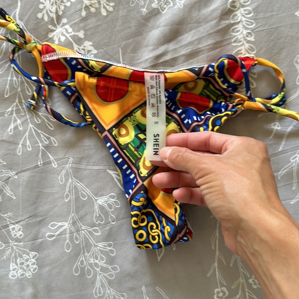 SHEIN Pattern Bikini - Picture 4 of 5